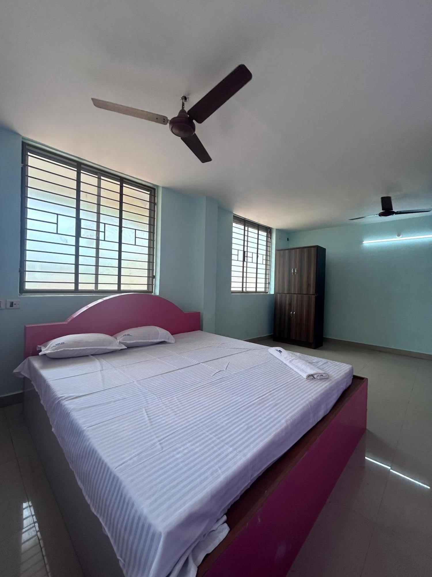 פונדיצ'רי Gsd Inn Guest House מראה חיצוני תמונה